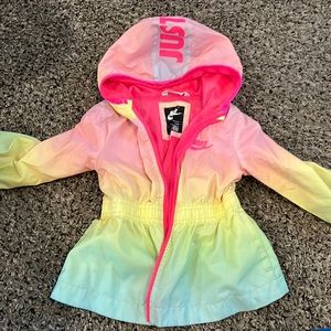 Girls used Nike windbreaker